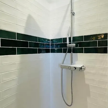 Paroga : Petit Coin De Paradis A 1oom De La Apartment *